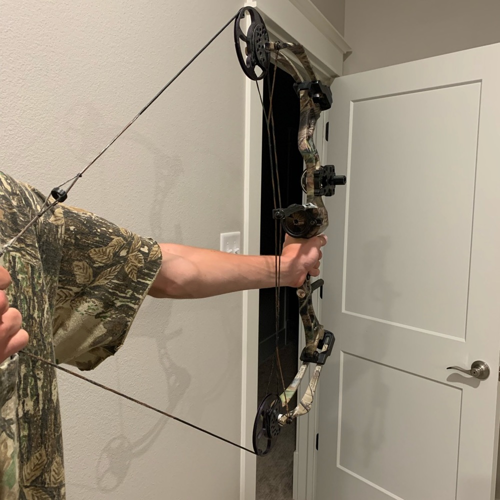 Bear compound bow youth model, like new just got too big for it.